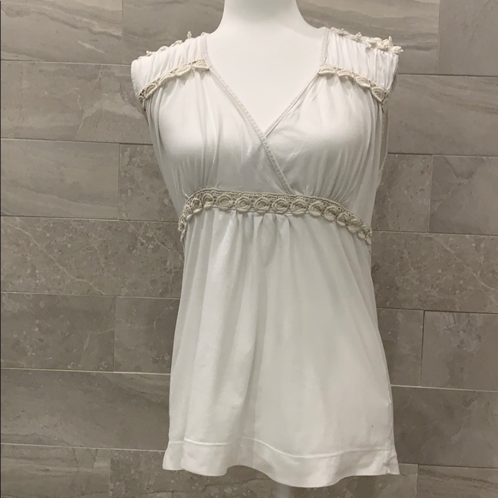 Language White Sleeveless Tank Top Large / Medium